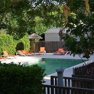 camping-les-fouguieres.fr-provencehotel.com/